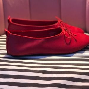 NEW! Zara shoes (not my size)